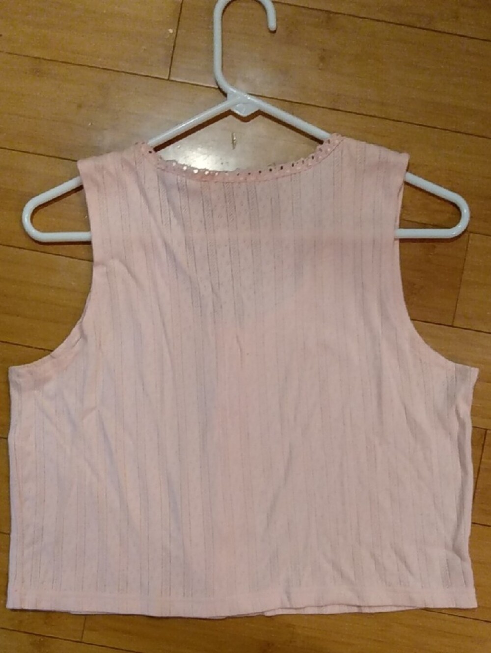 Light Pink Ribbed Button-Front Crop Top - Picture 4 of 4